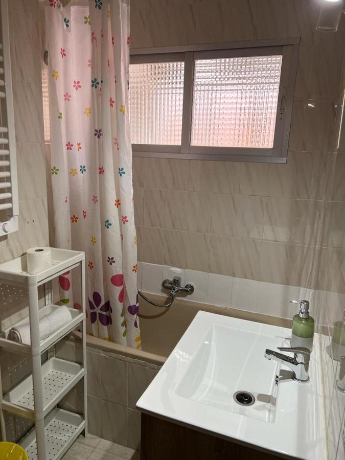 C8 Comodo Piso De 3 Habitaciones Cerca Del Centro De Madrid Extérieur photo